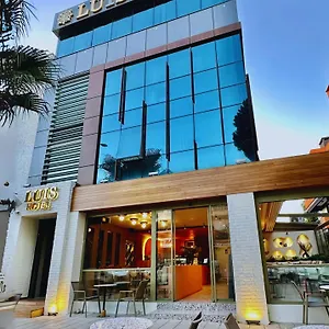 Luis İzmir